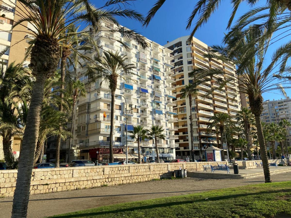 Malagueta Beach Front Mediterranean Apartment Μάλαγα Εξωτερικό φωτογραφία