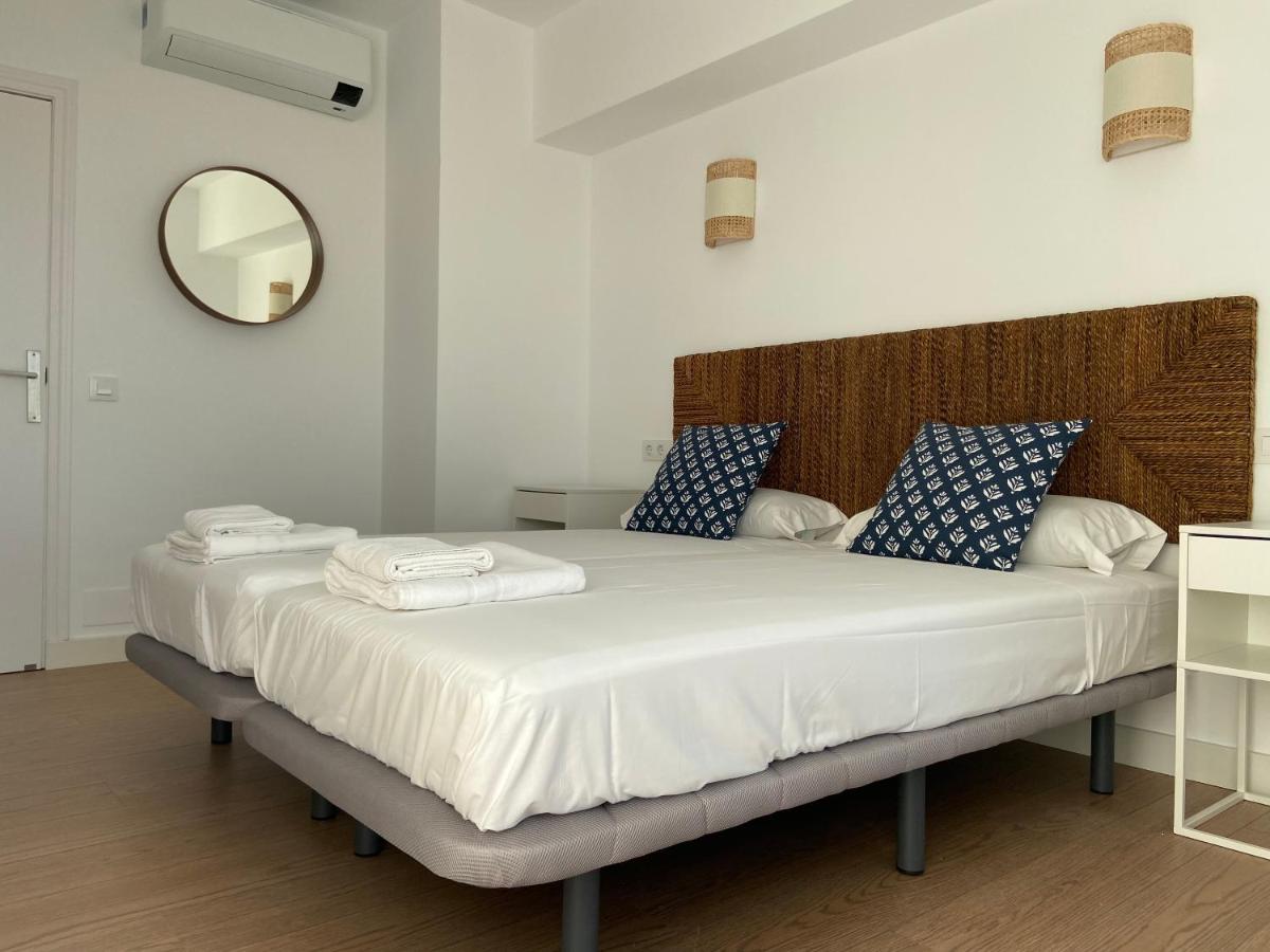 Malagueta Beach Front Mediterranean Apartment Μάλαγα Εξωτερικό φωτογραφία